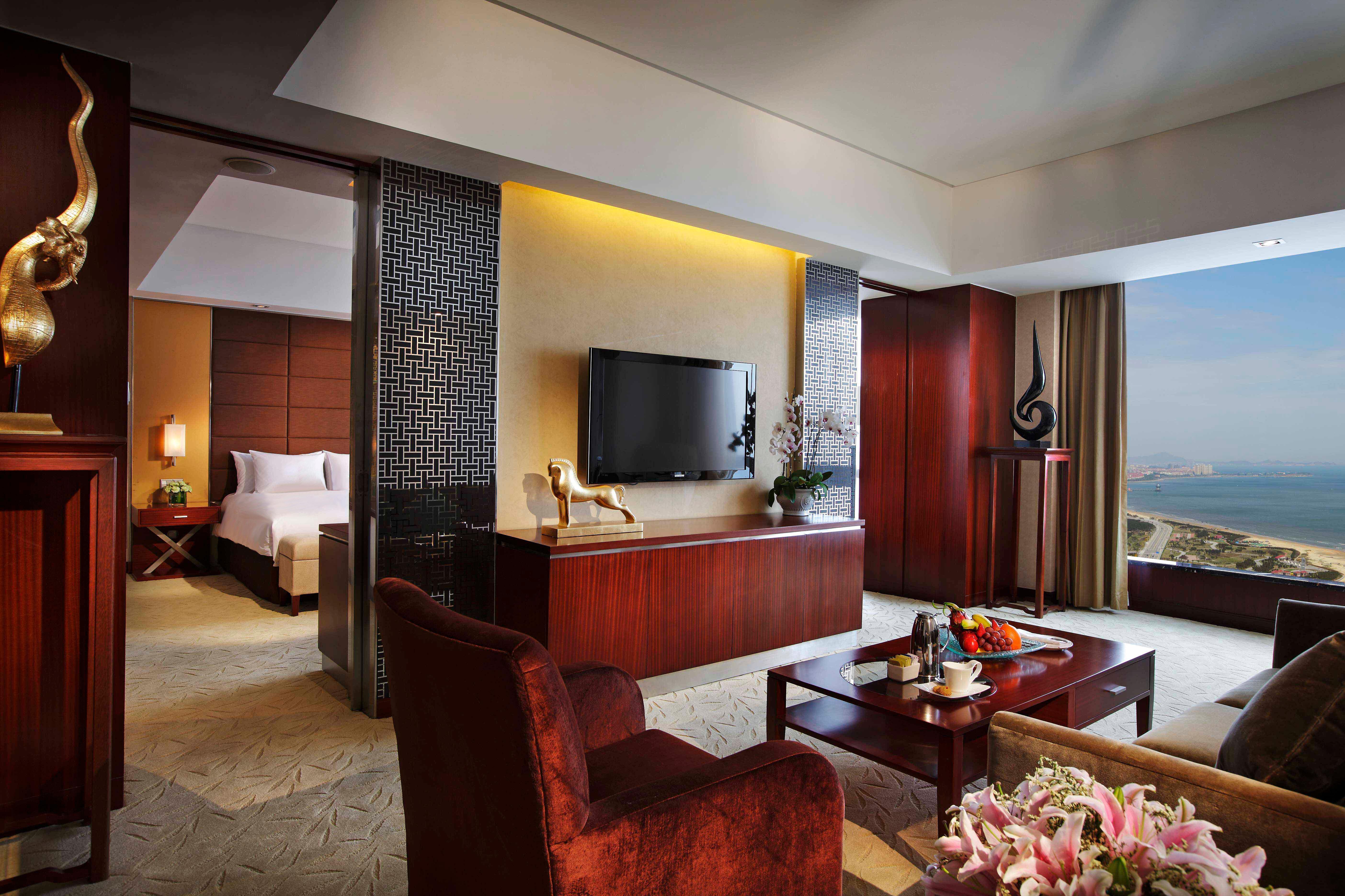 Crowne Plaza Yantai Sea View By Ihg Hotel Exterior foto