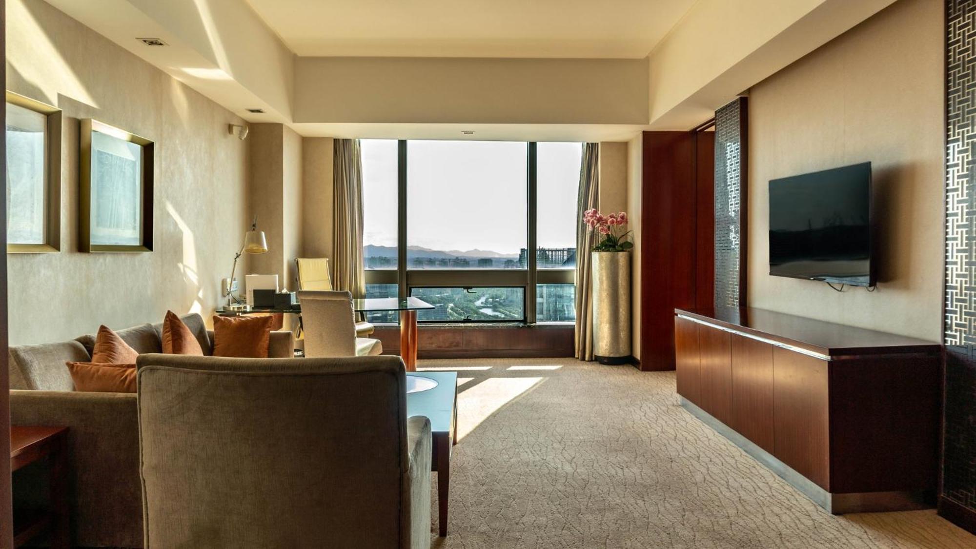 Crowne Plaza Yantai Sea View By Ihg Hotel Exterior foto